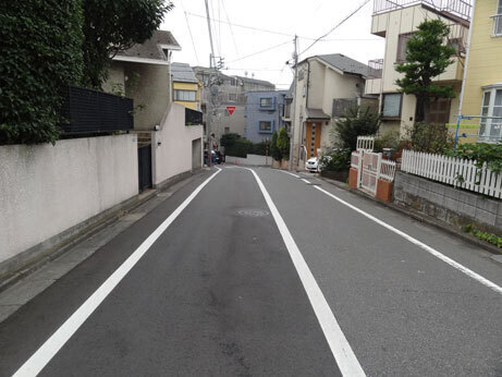 ぬめり坂の下り
