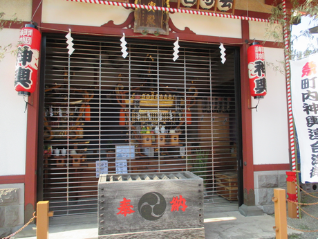 明日出る予定のお神輿.png