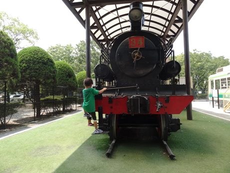 汽車正面.png