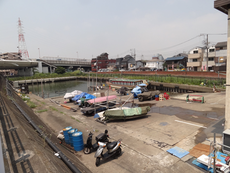 釣り船発着場.png