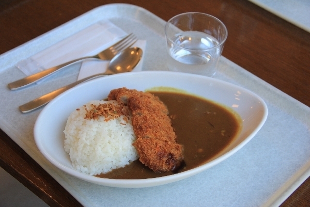 カツカレー