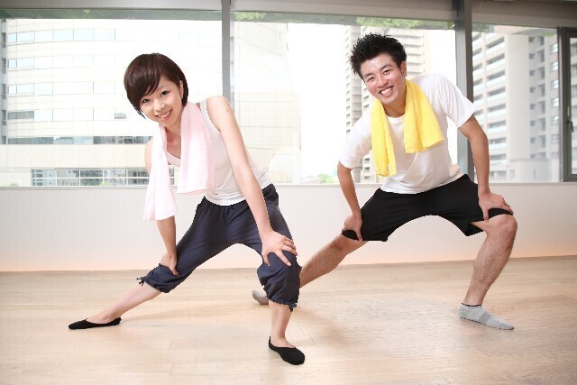 体を「ひねる」だけで、疲れと痛みが消える