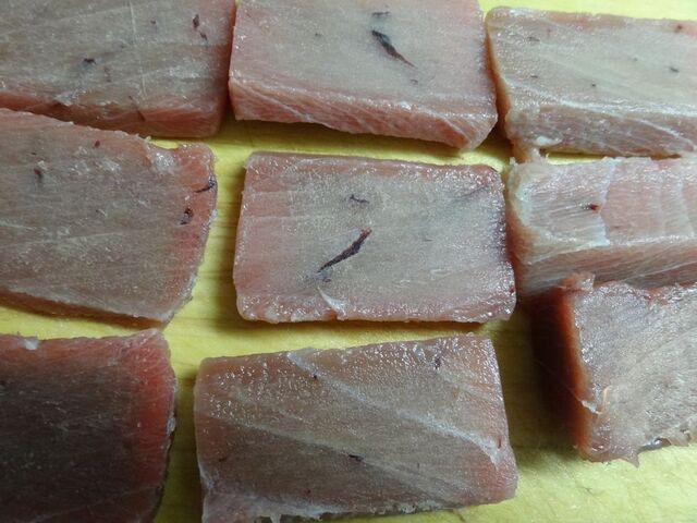 マグロは内出血